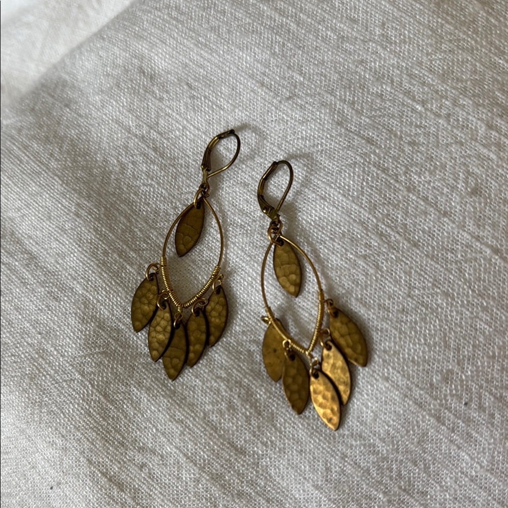 Elegant Gold Leaf Dangle Earrings